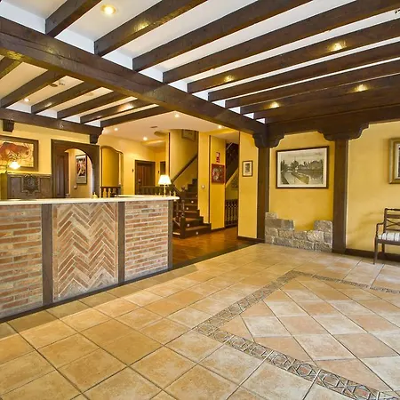 Capriccio Apartment *